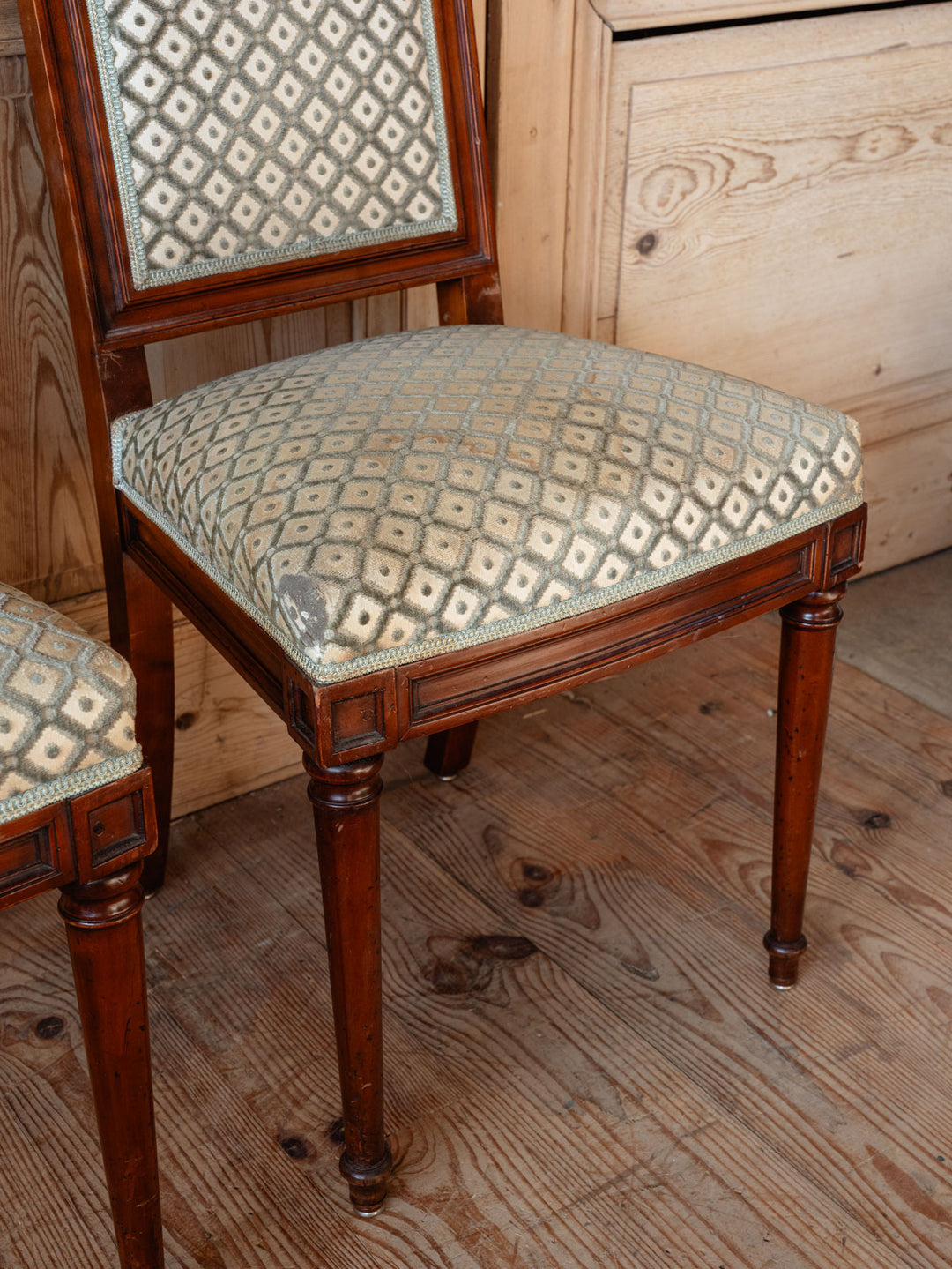 claude-chaise-bois-1755-9