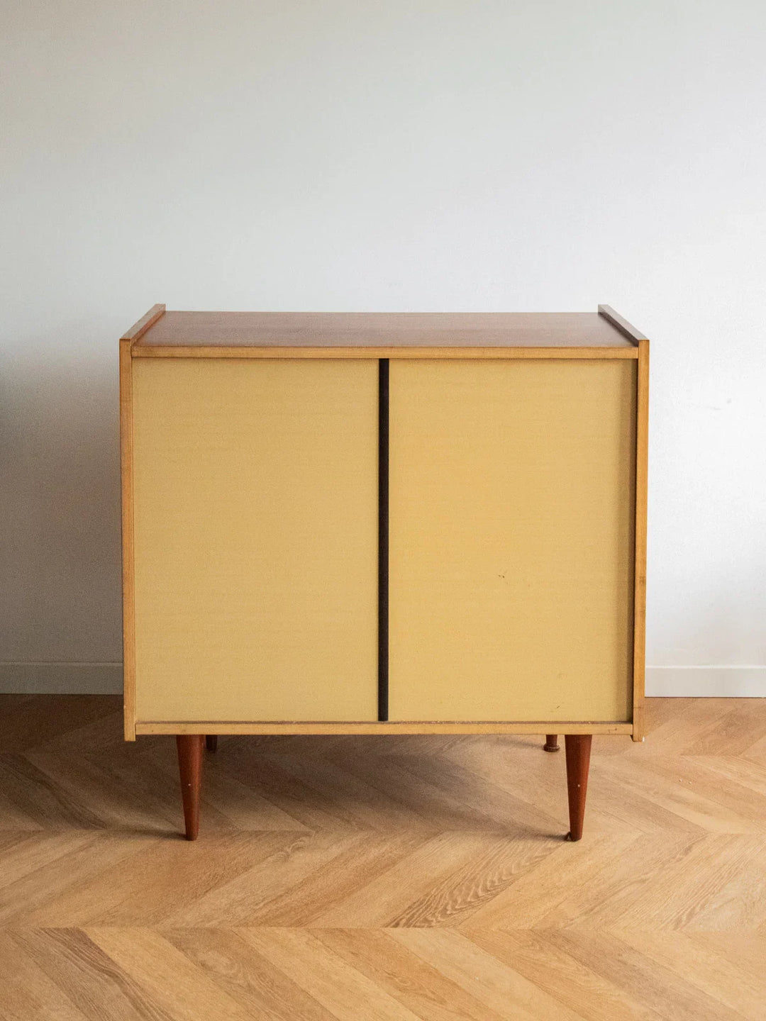 olga-commode-teck-388-14