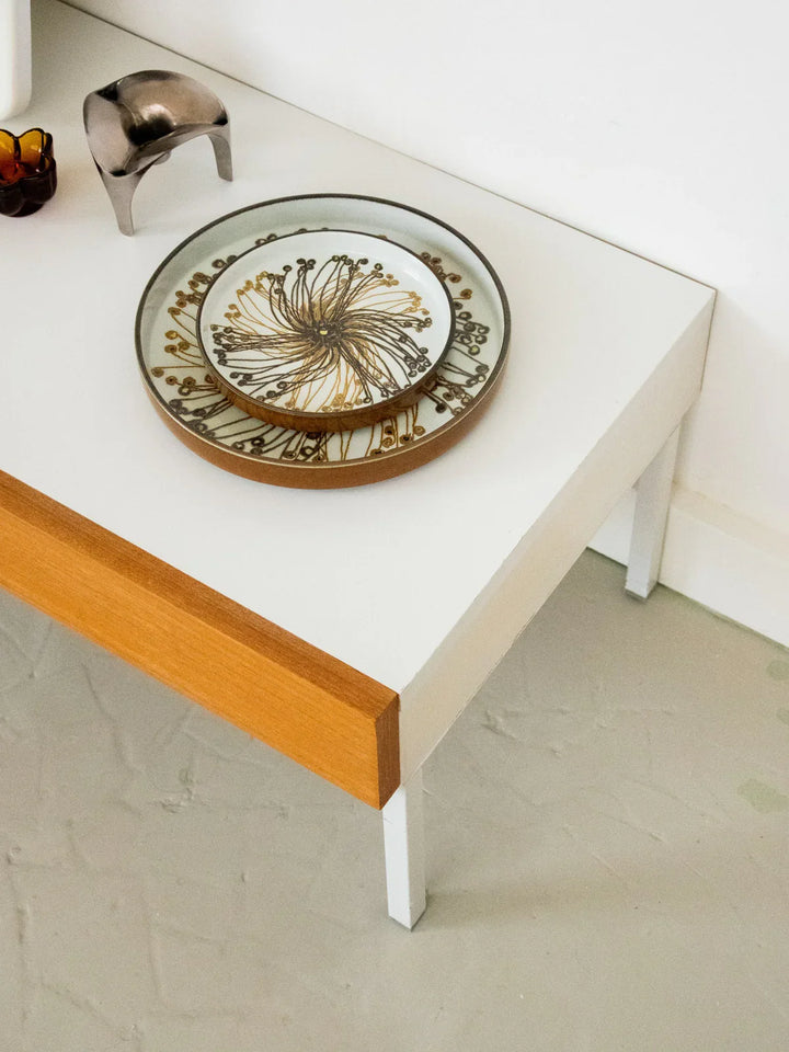 hanna-table-appoint-teck-827-4