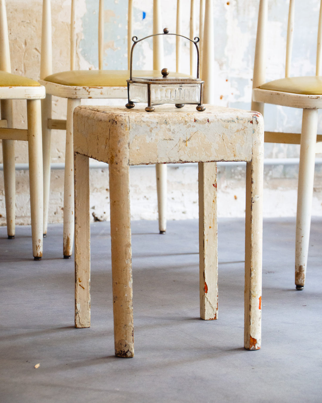 regis-tabouret-bois-1349-4