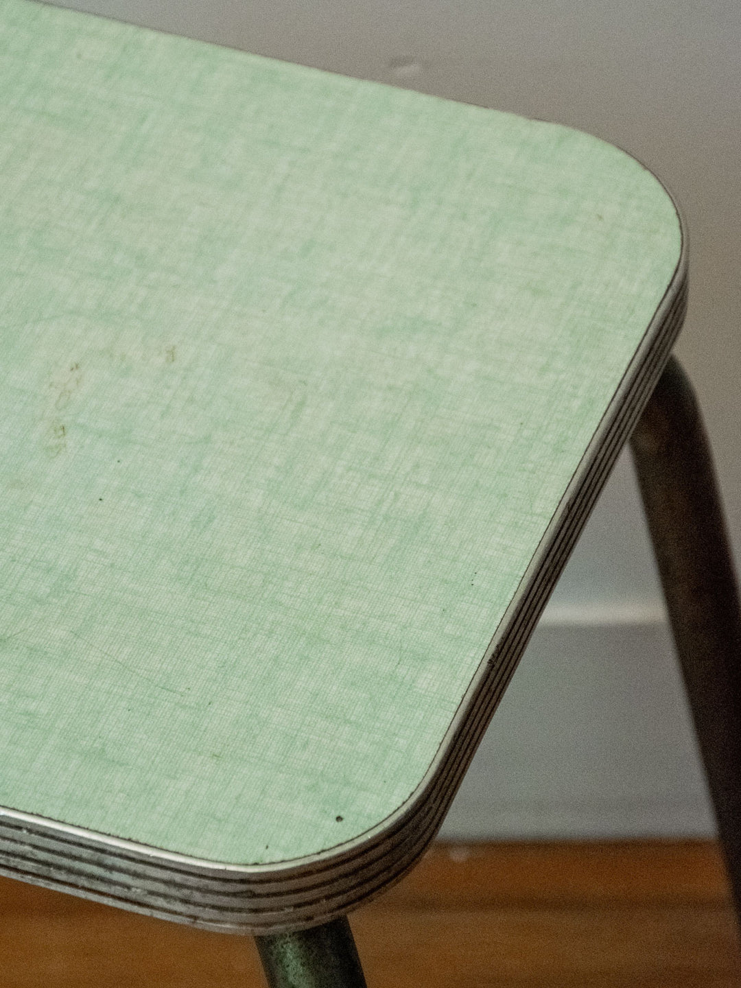 regis-tabouret-formica-738-5