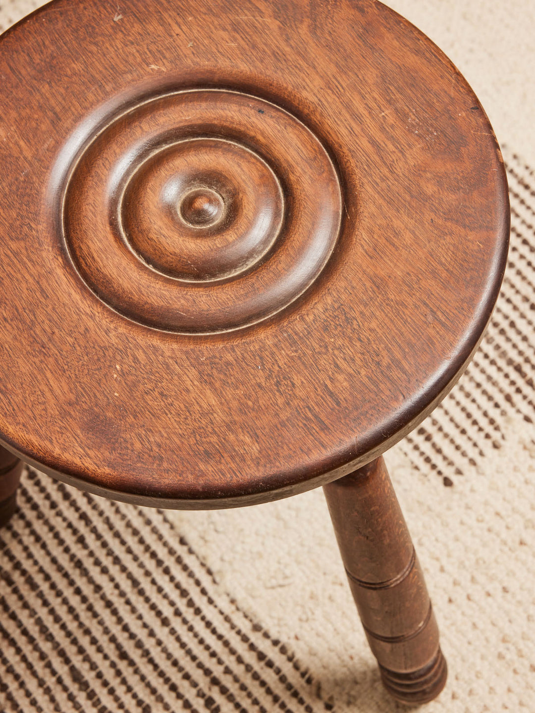 regis-tabouret-bois-818-3