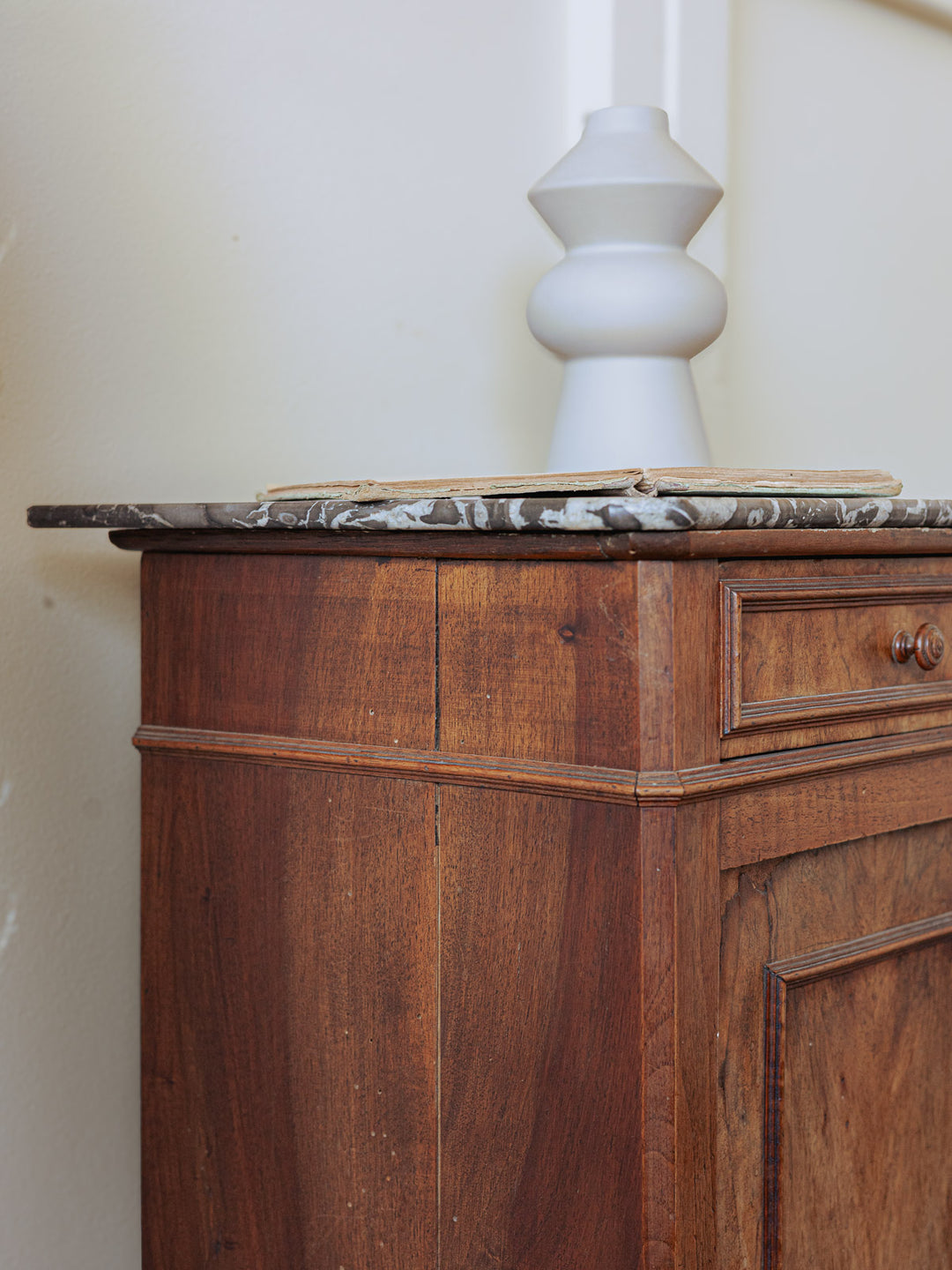 odile-table-chevet-bois-marbre-1433-10