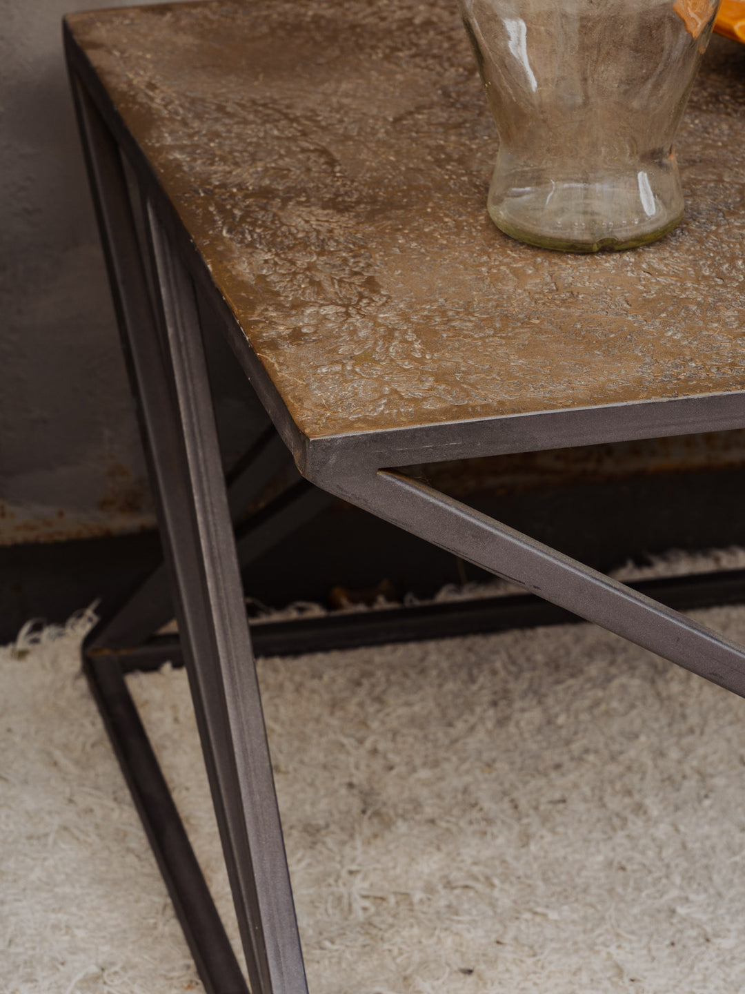 hanna-table-appoint-metal-1442-4