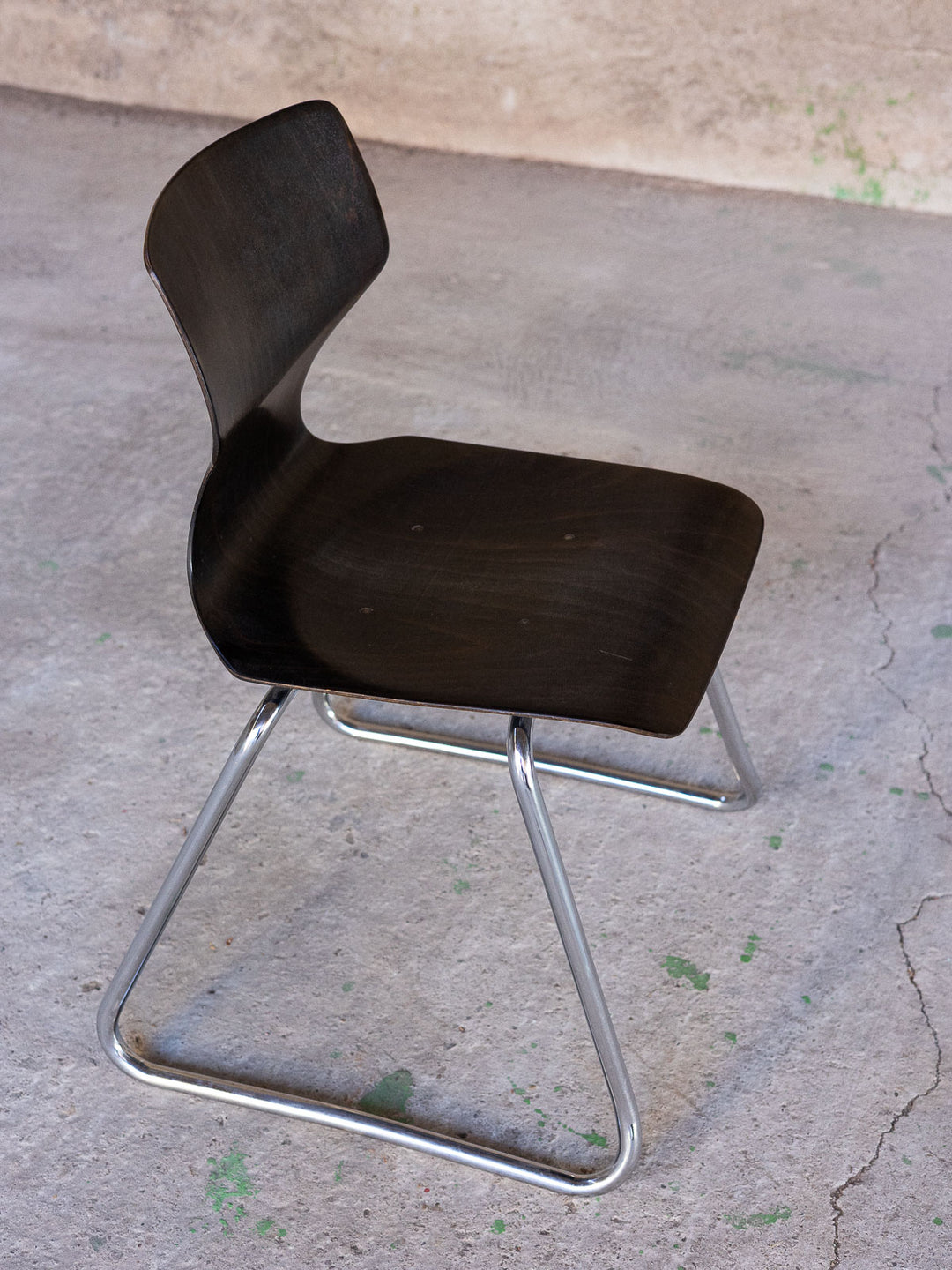 alma-chaise-chrome-1880-5