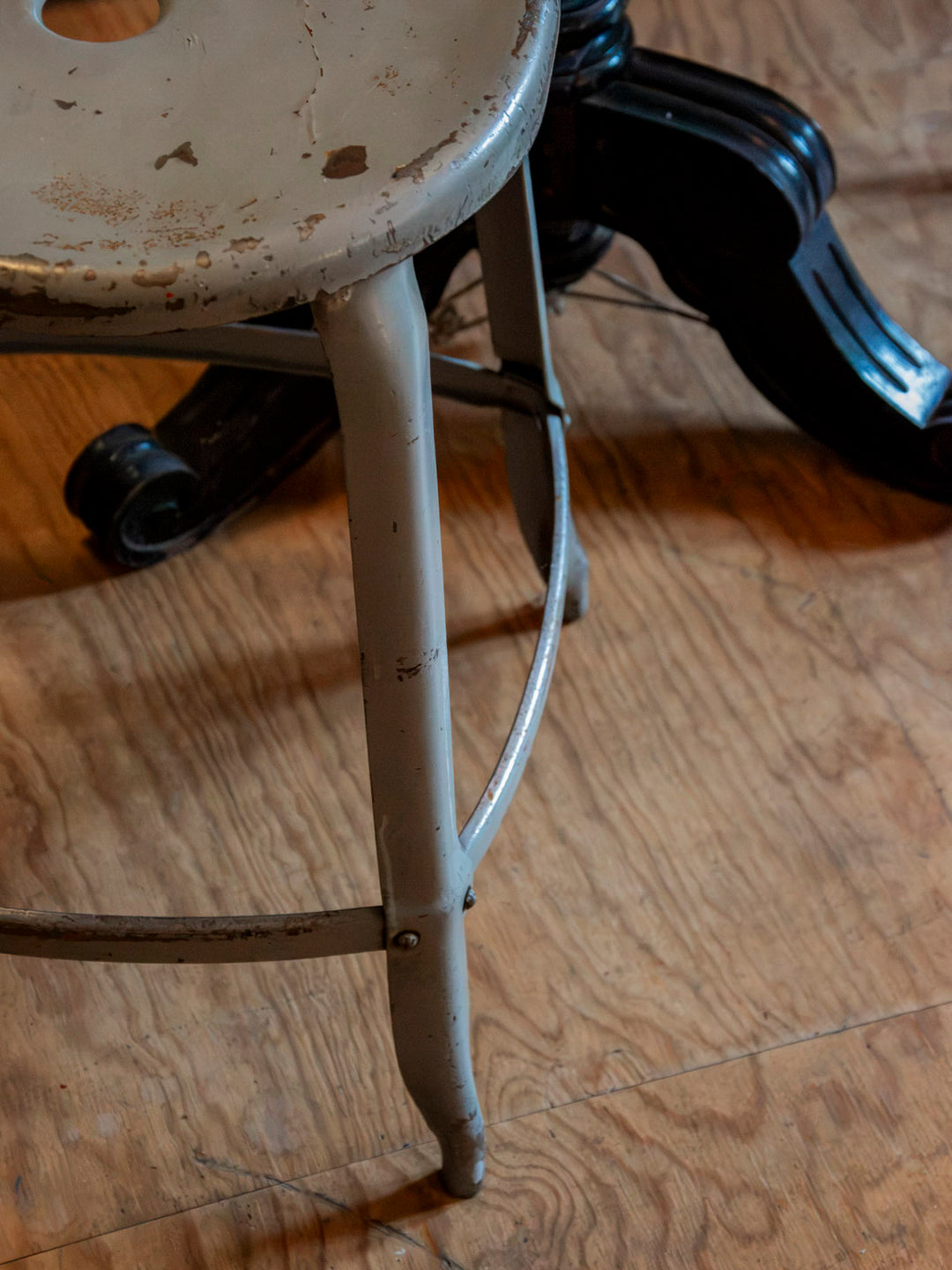 regis-tabouret-bois-1587-4
