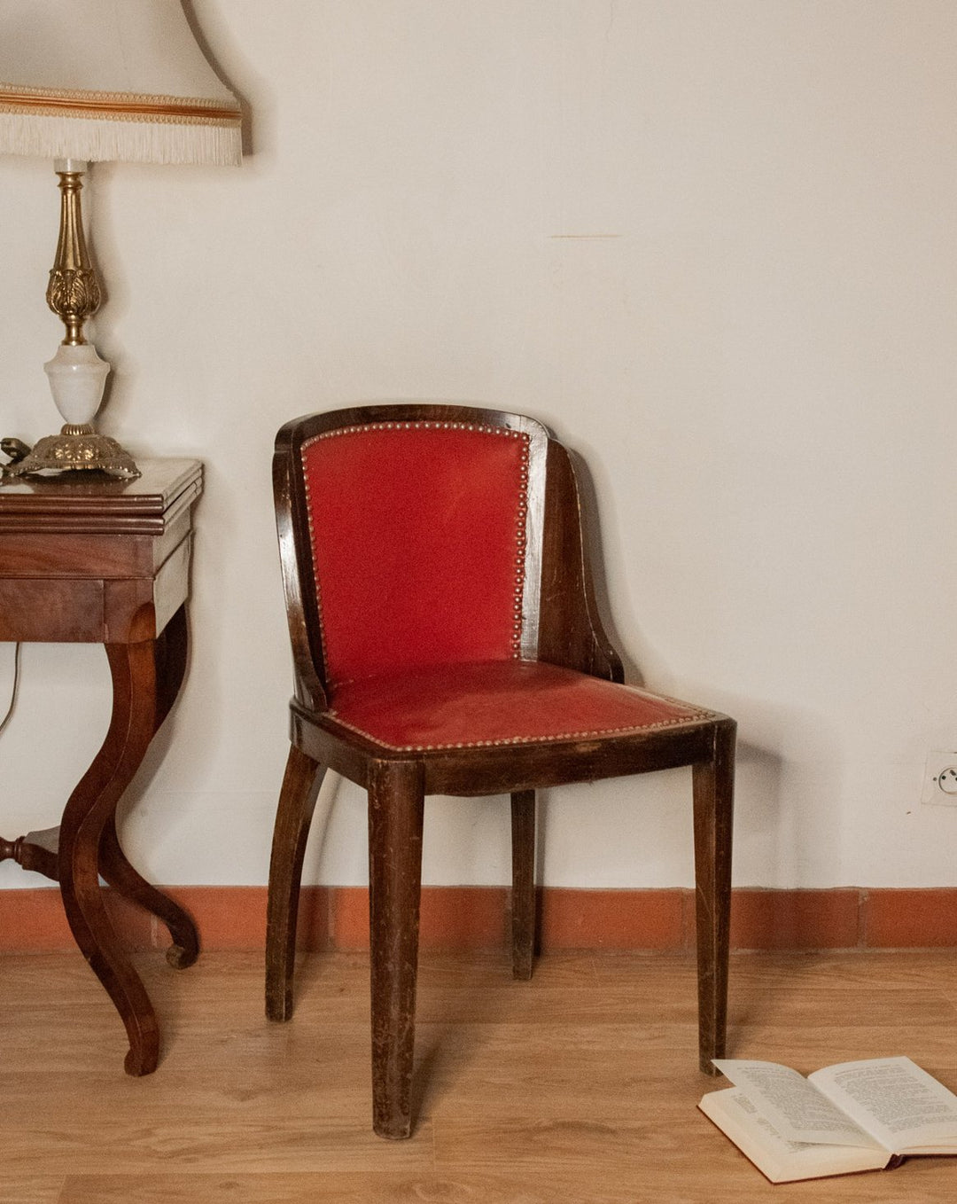 claude-chaise-bois-791-1