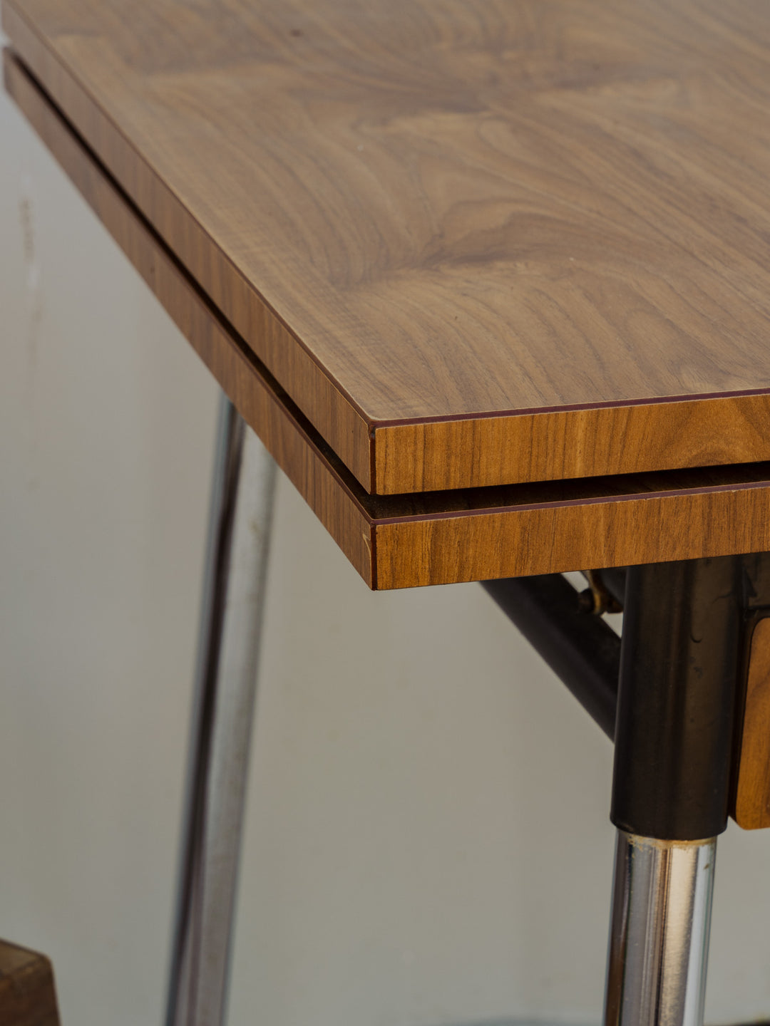 karla-table-a-manger-formica-1240-5
