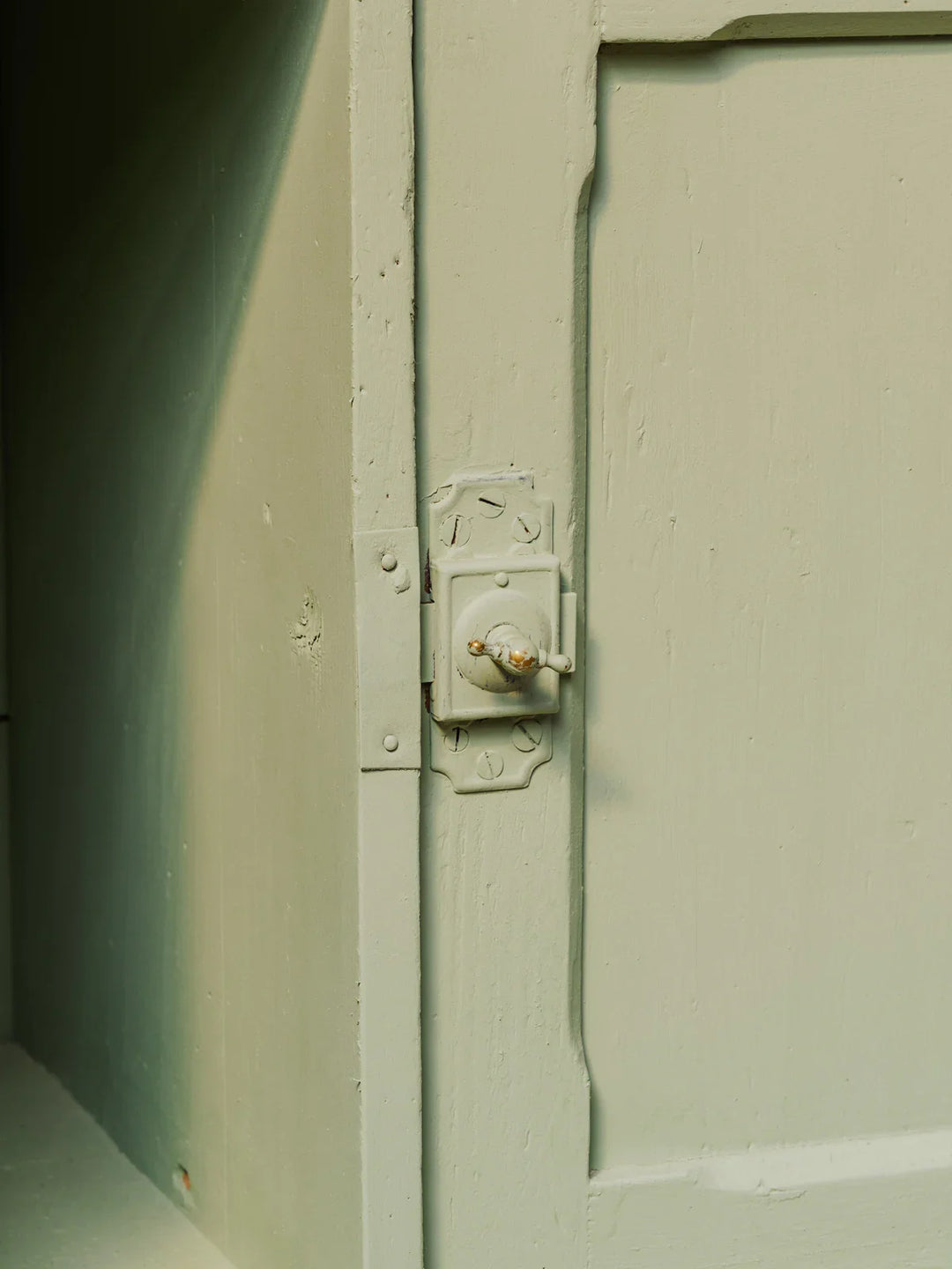 blandine-armoire-bois-373-7