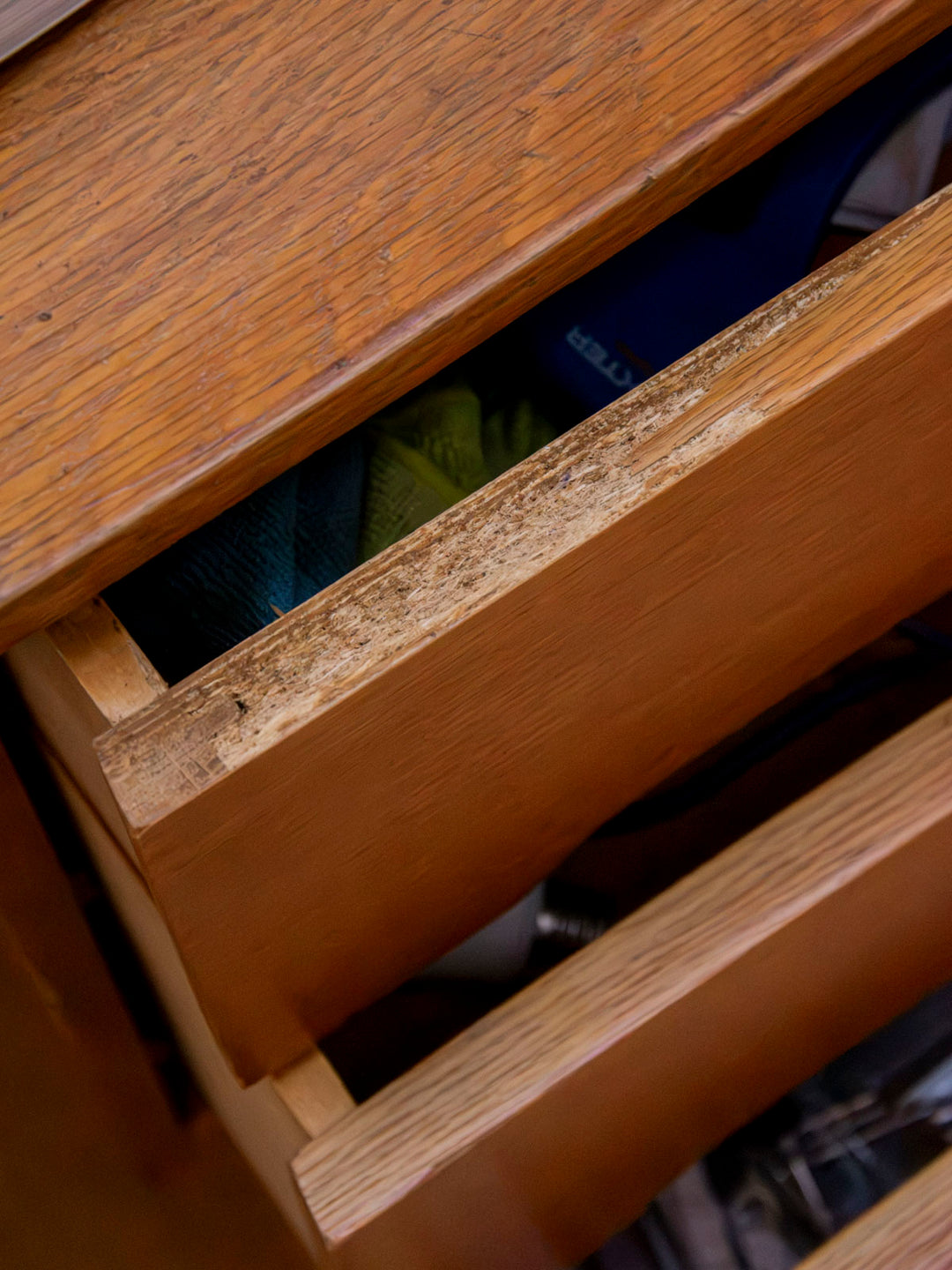 yvan-bureau-bois-586-4
