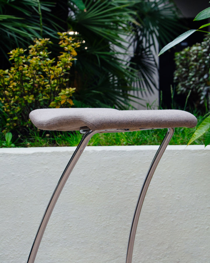pierre-tabouret-bar-tissu-679-5