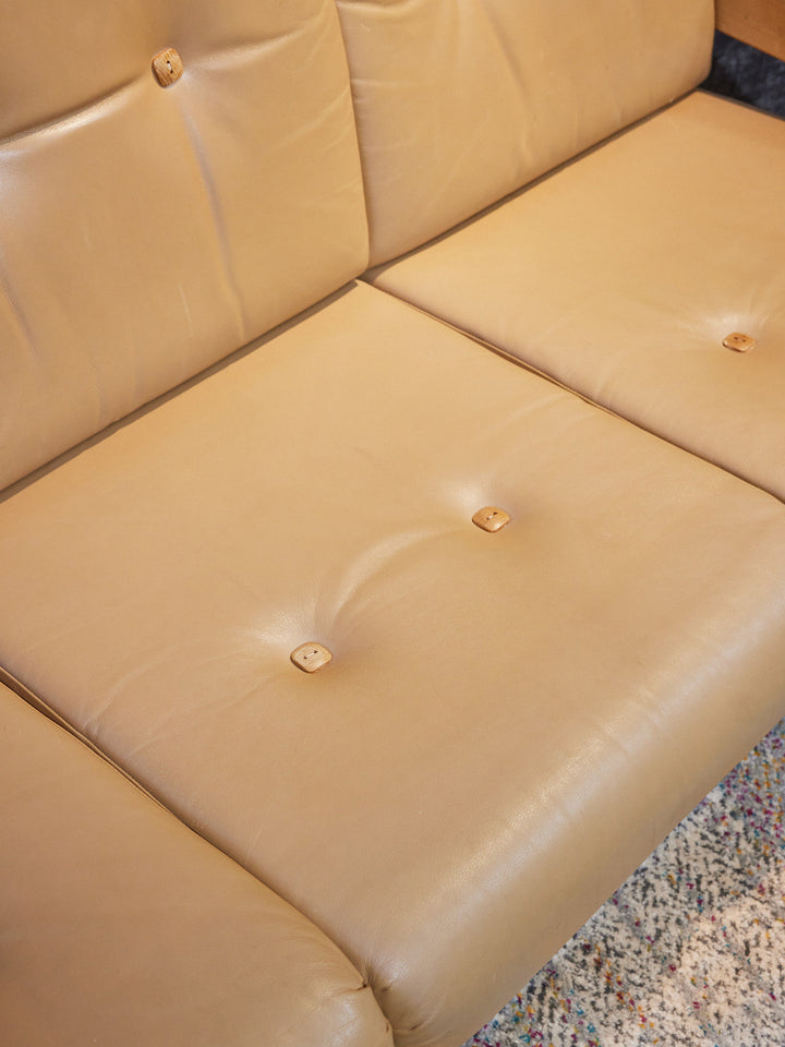 jacques-canape-pin-146-8