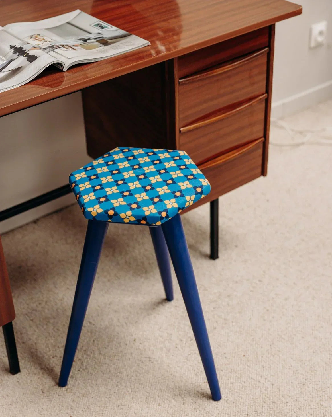 axel-tabouret-tissu-535-1