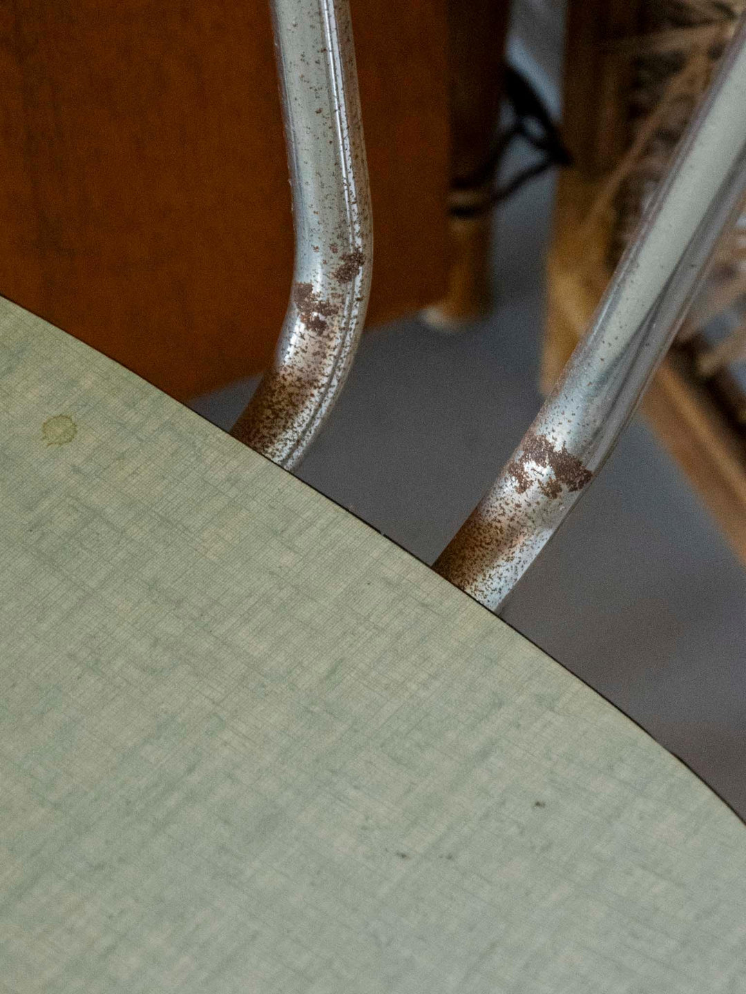 alma-chaise-formica-1451-5