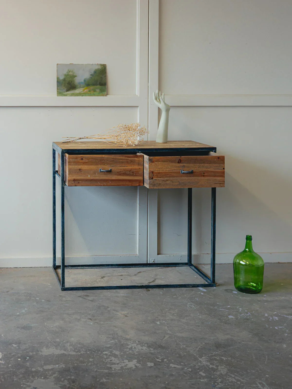 hanna-table-appoint--819-2