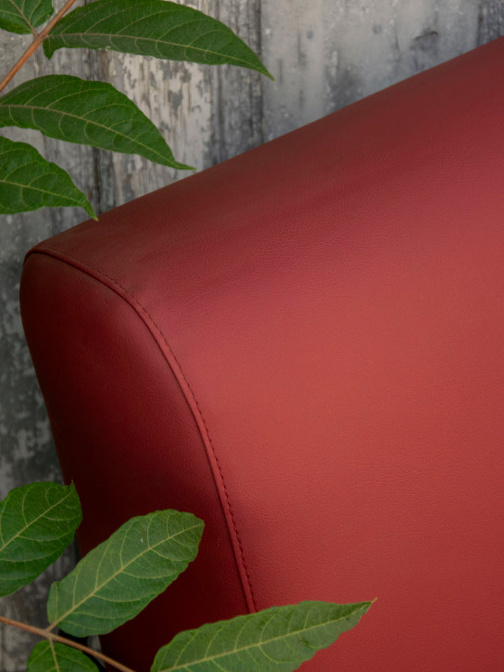 jakob-fauteuil-simili-cuir-bordeaux-design-1320-13