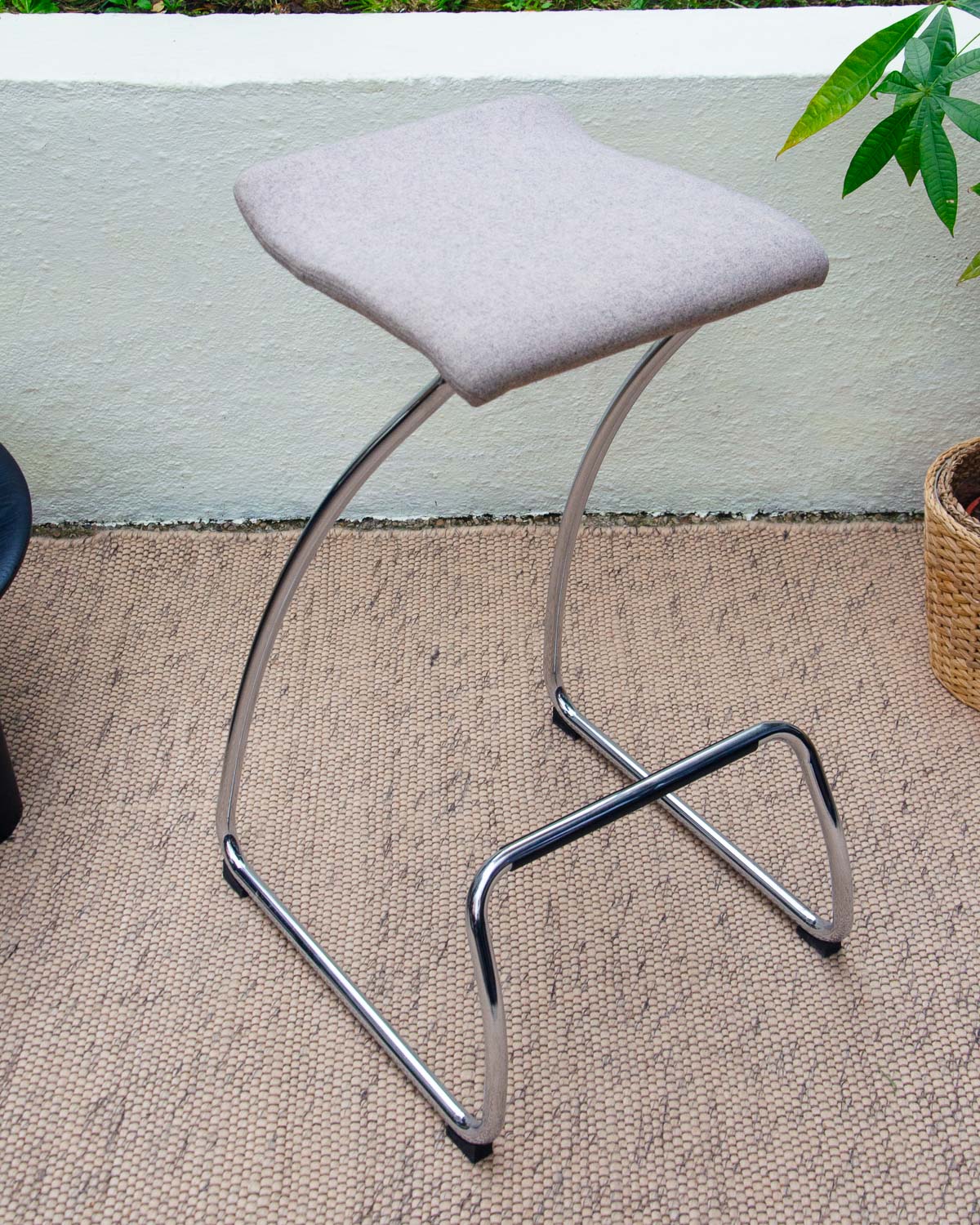 pierre-tabouret-bar-tissu-679-2