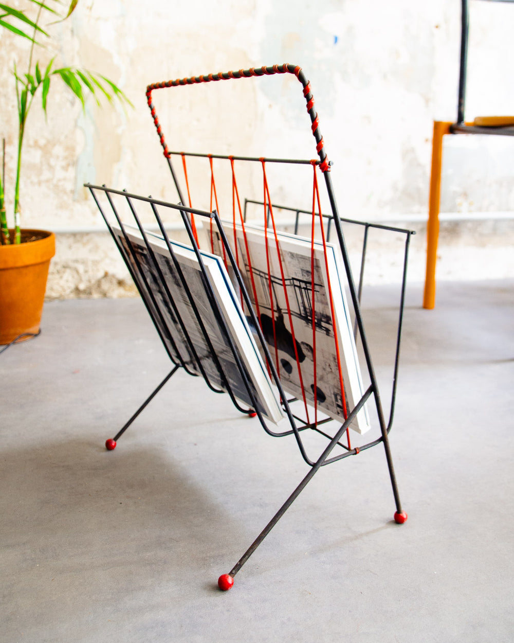marius-porte-revues-metal-247-2
