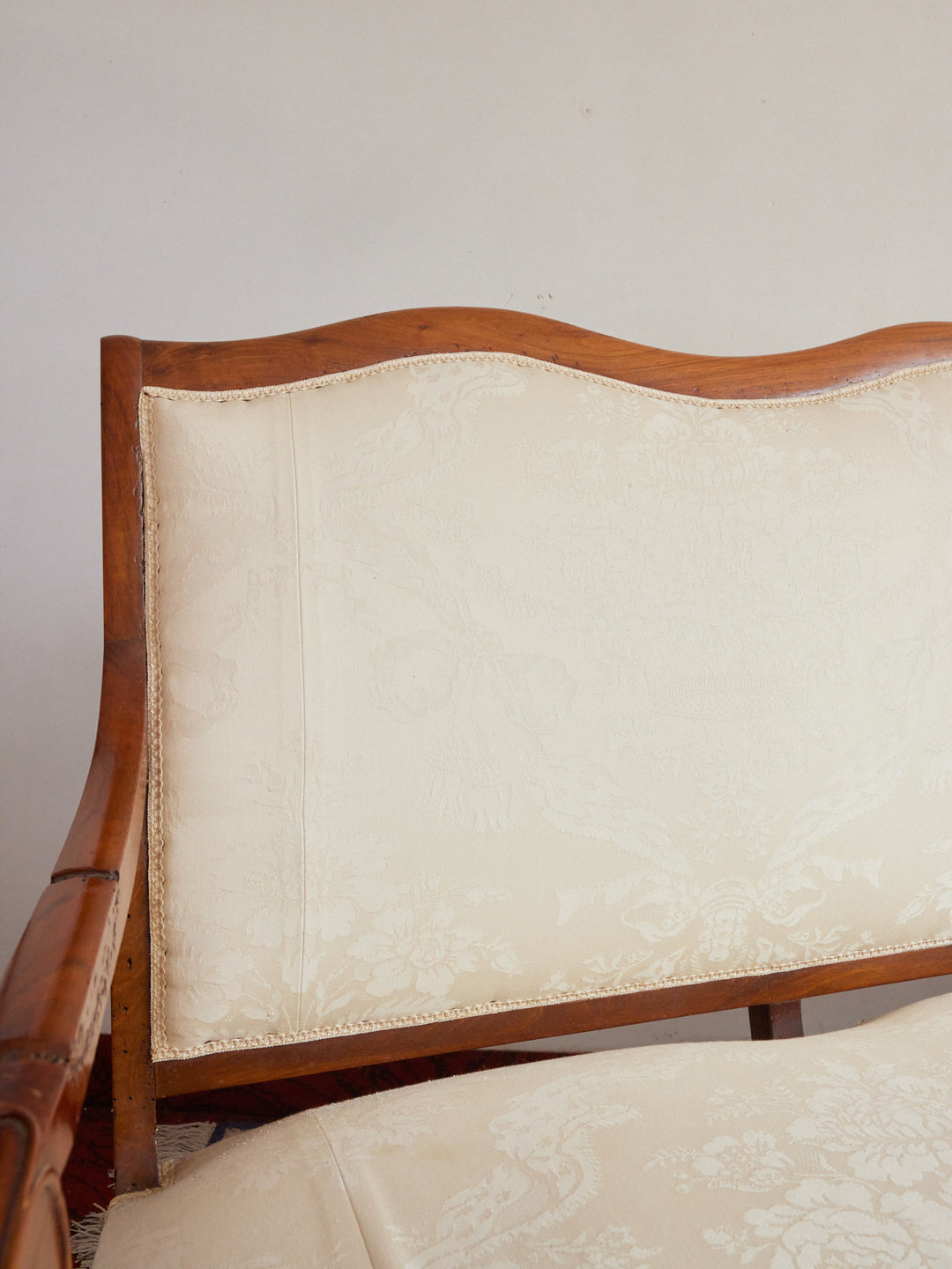 martine-banquette-bois-165-5