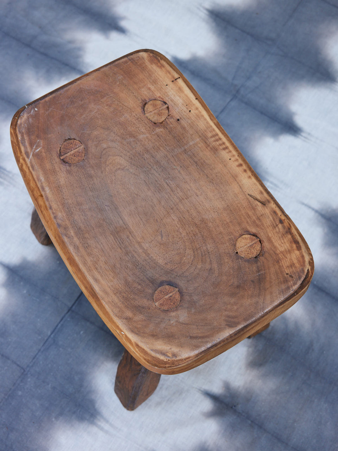 regis-tabouret-bois-brut-1441-4