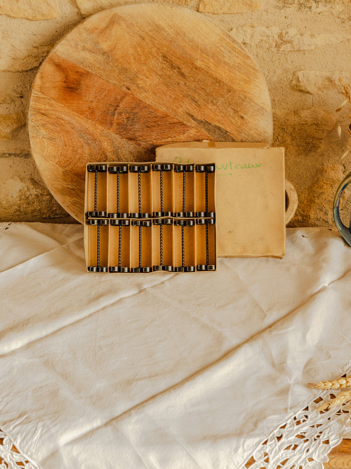 loïs-couverts-fer-440-4