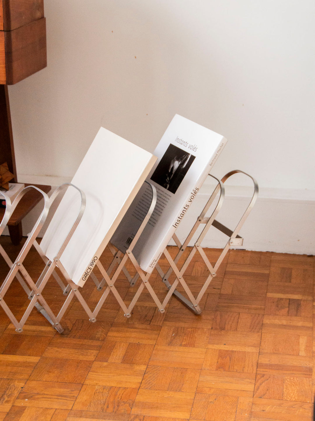 marius-porte-revue-metal-204-5