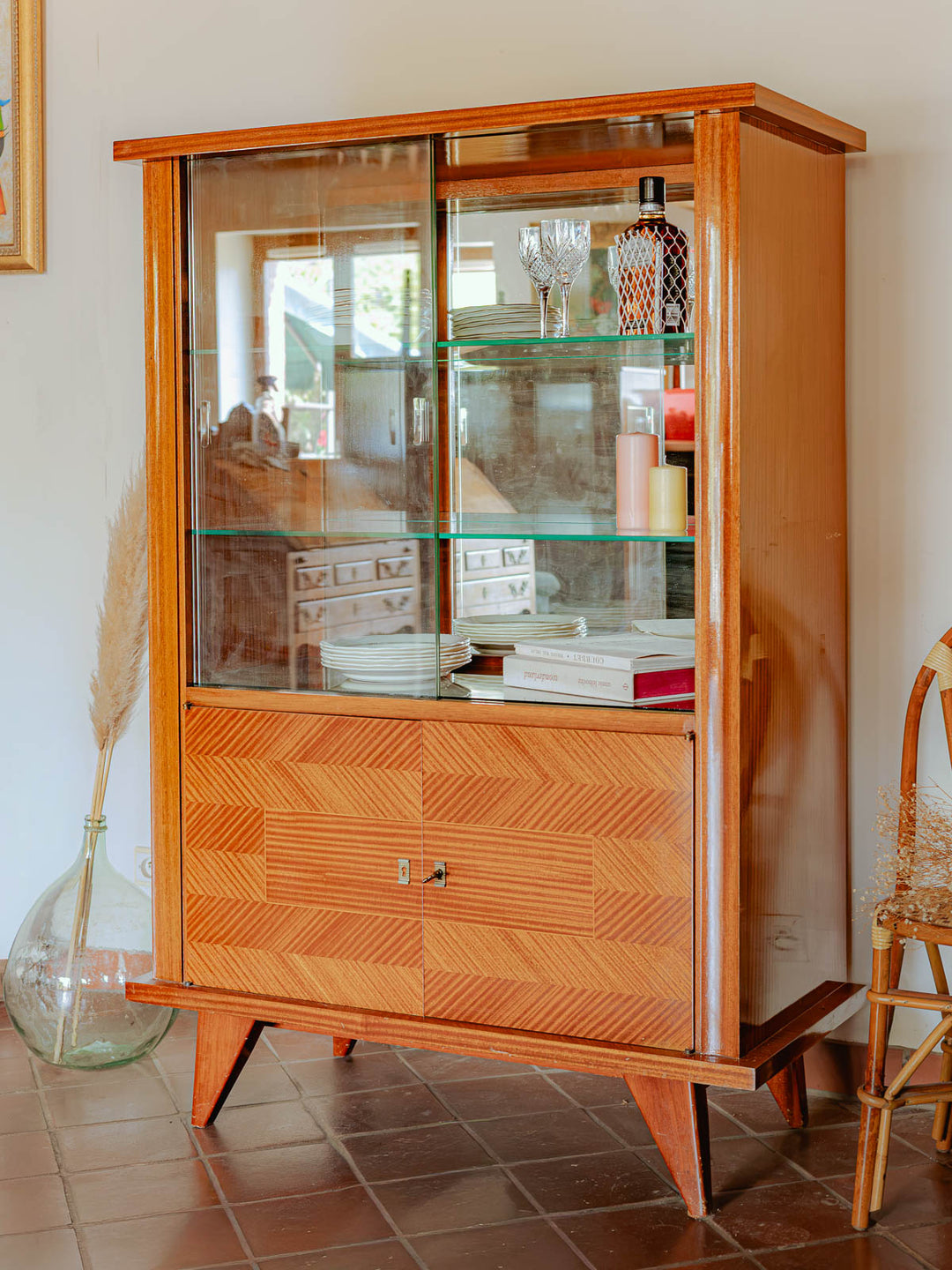 victoria-vitrine-mid-century-modern-1296-3