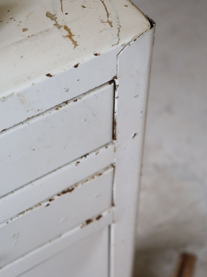 gilbert-buffet-metal-663-7