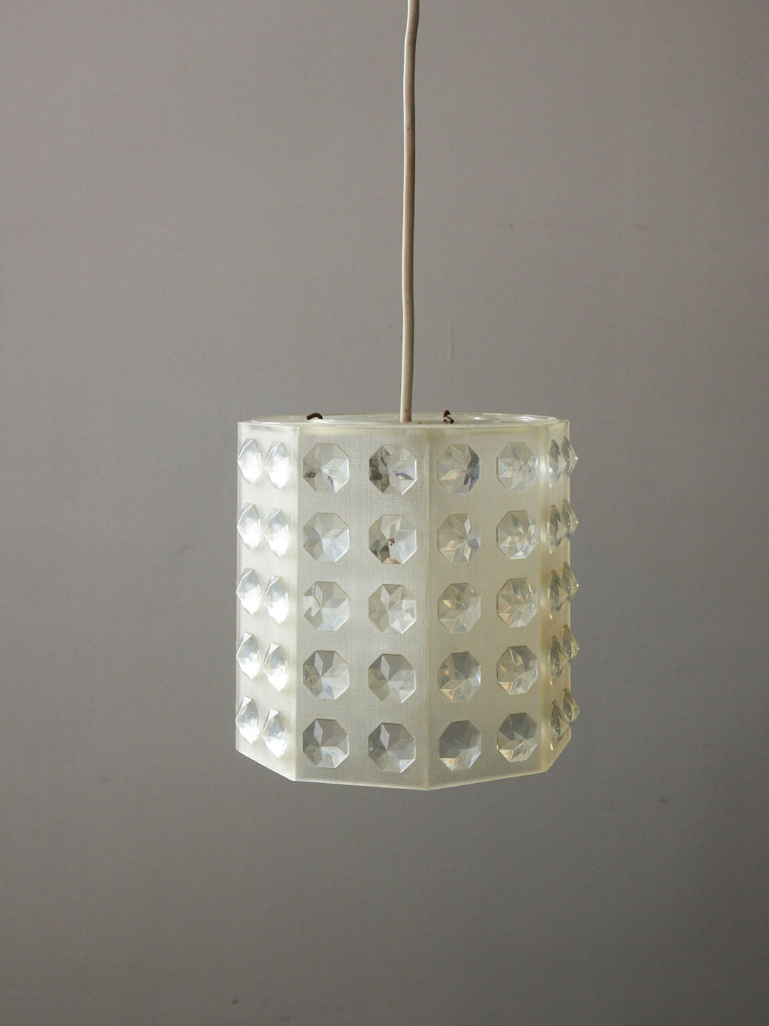 sonia-suspension-plastique-284-5