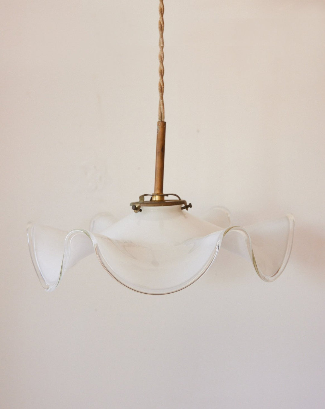 sonia-suspension-verre-opaline-vintage-317-1