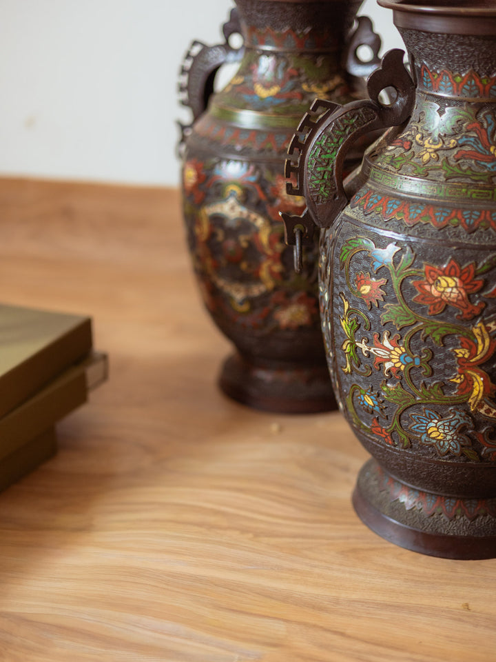 edmond-vase-bronze-100-5