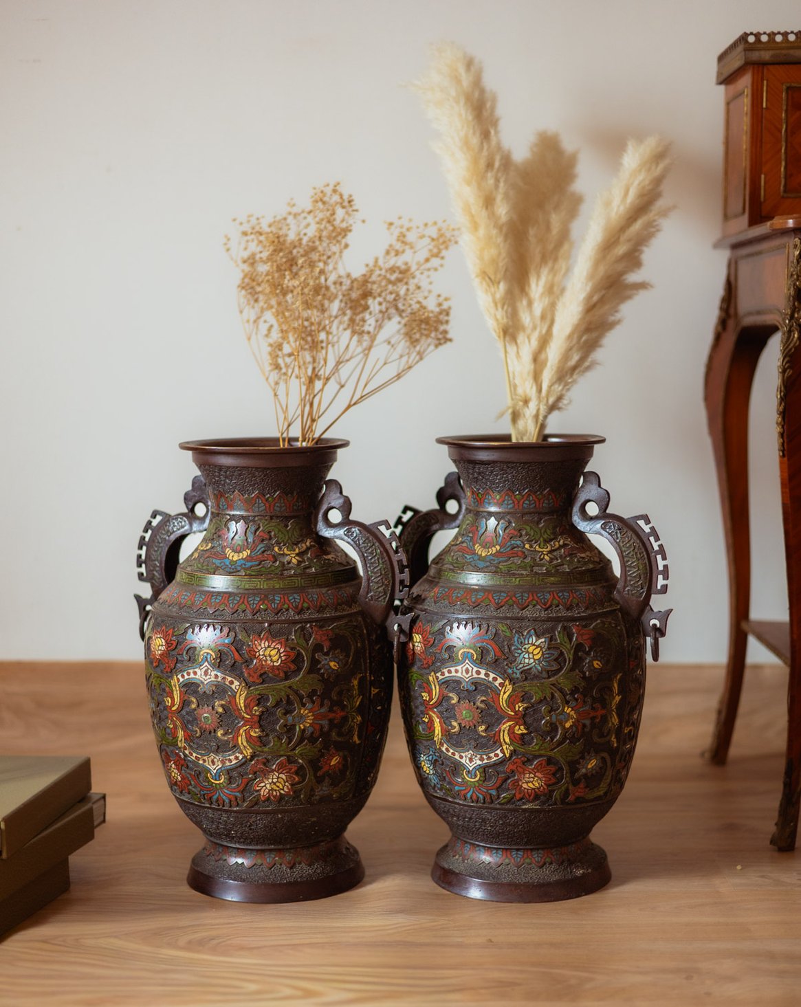 Our second-hand decorations