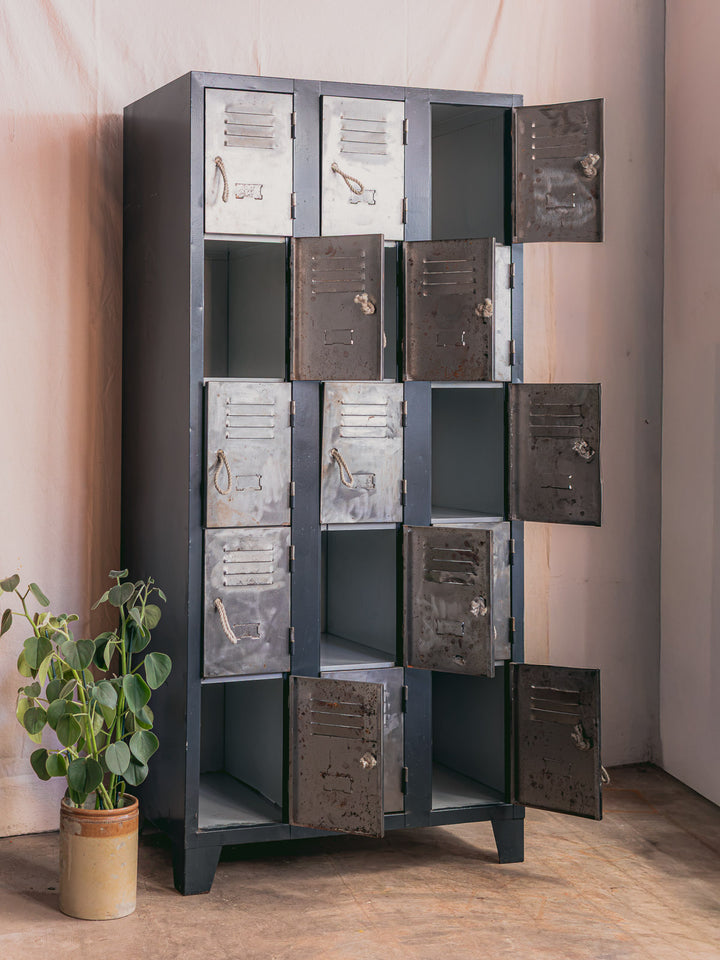 magda-armoire-style-industriel-724-2