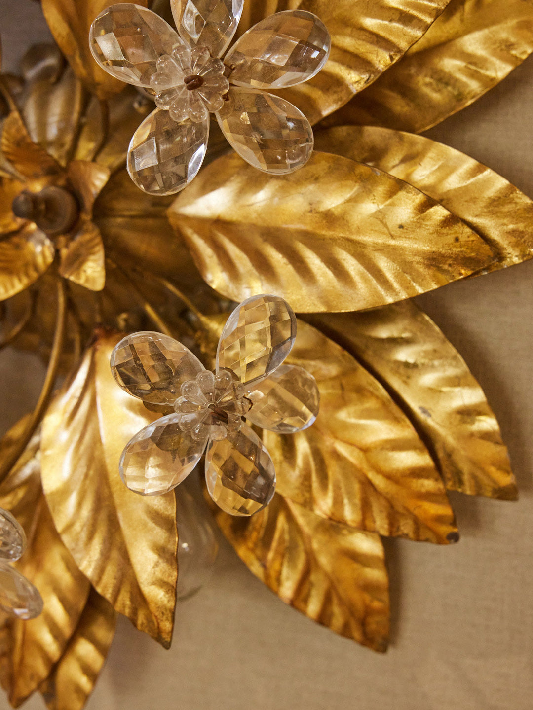 suzette-applique-metal-242-3