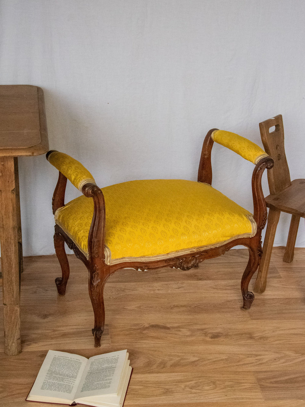 jean-philippe-pouf-bois-73-2