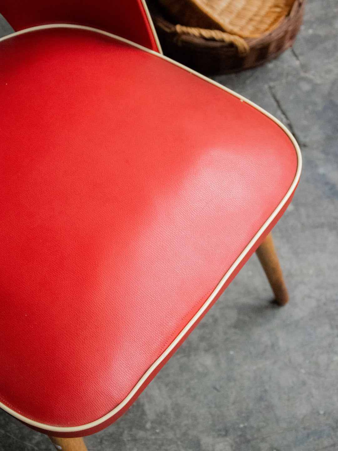 alma-chaise-vinyle-1146-3