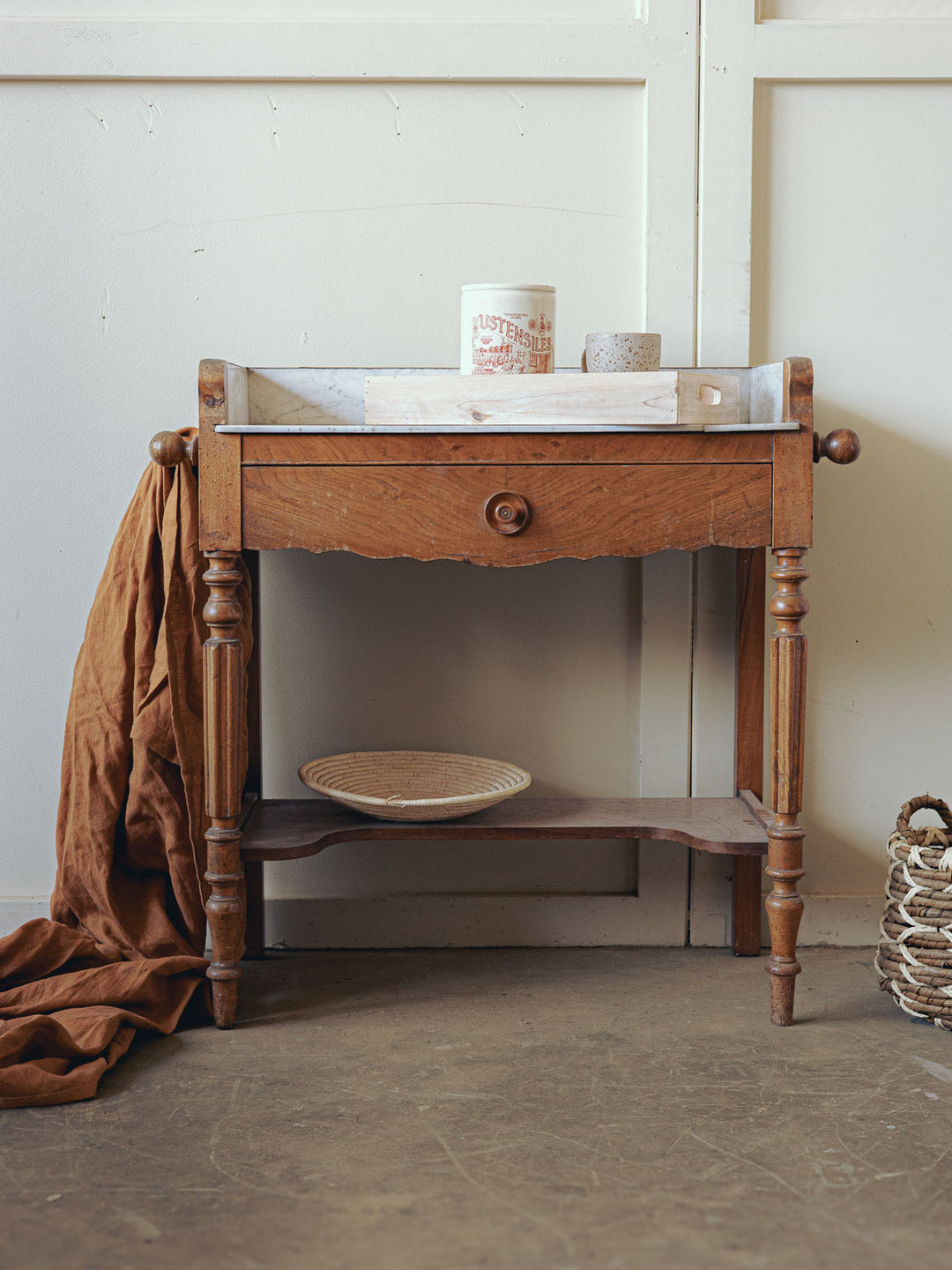 louise-coiffeuse-bois-toilette-meuble-marbre-316-2