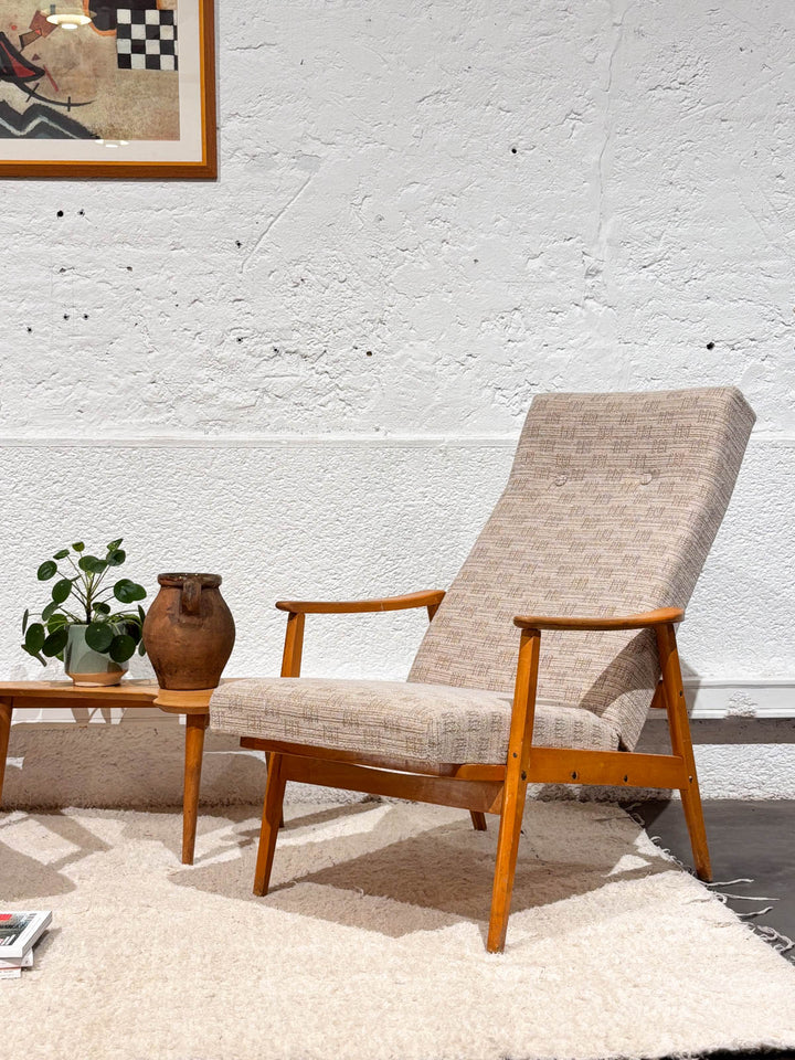 29fauteuilentissus3positions-2.jpg