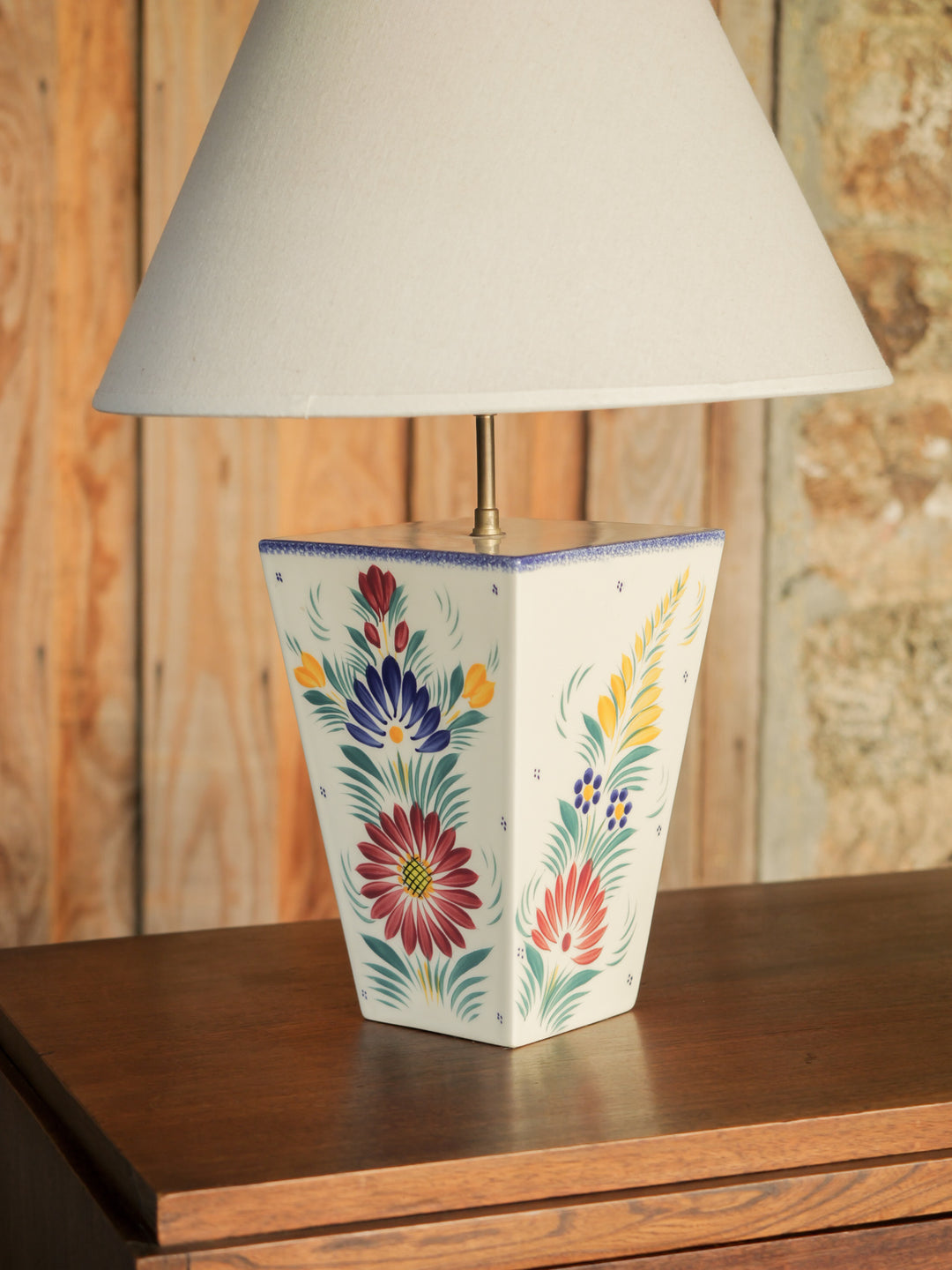 suzanne-lampe-a-poser-faience-650-2