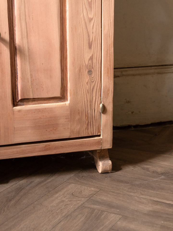 gilbert-buffet-bois-1746-6