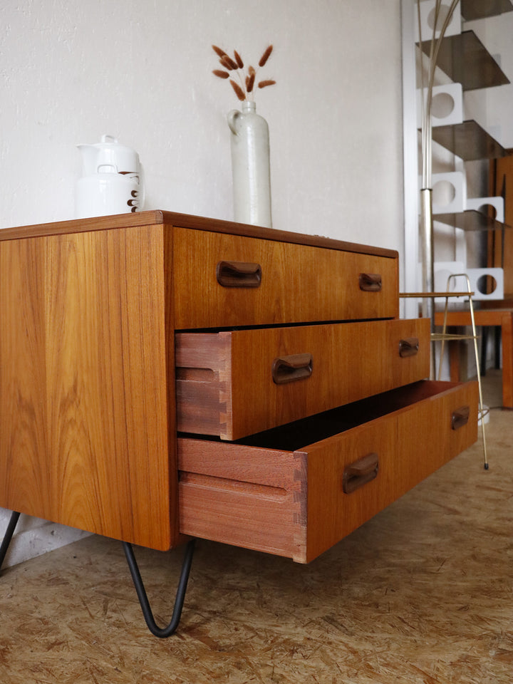 olga-commode-teck-302-5