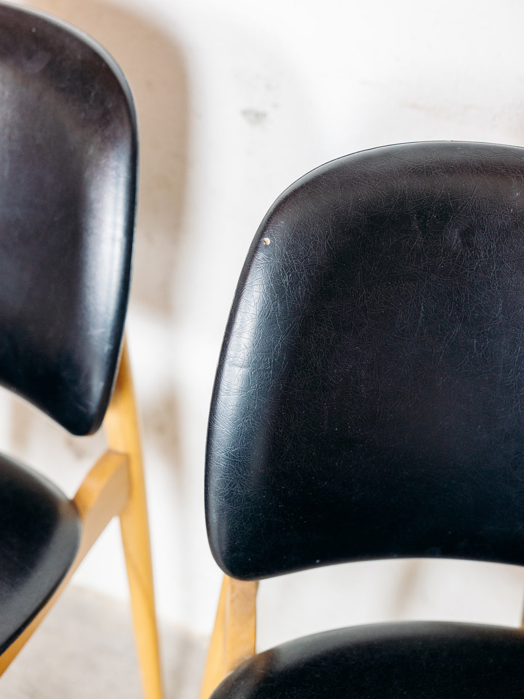 4U3A5178_Debongout-montreuil-13-03-25_012chaises_0095.jpg