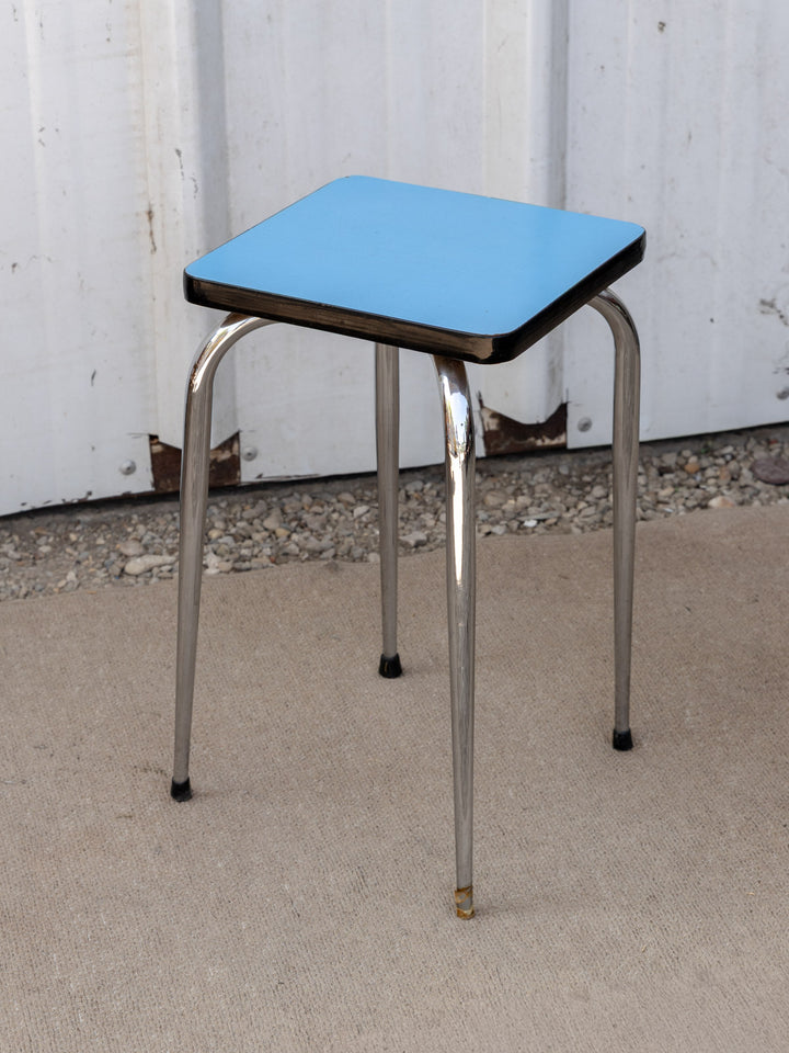 ange-ensemble-table-et-chaises-formica-26-21