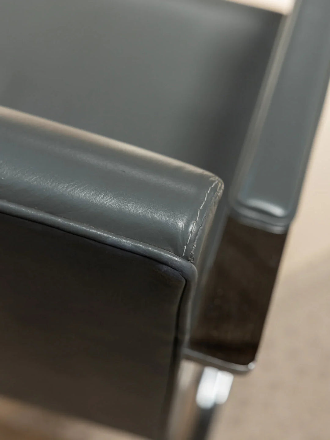 jakob-fauteuil-cuir-532-9