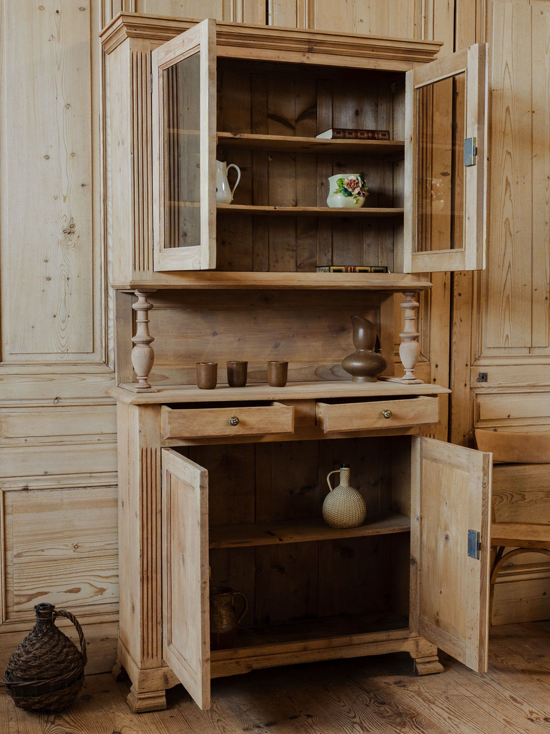 gilbert-buffet-bois-1559-4