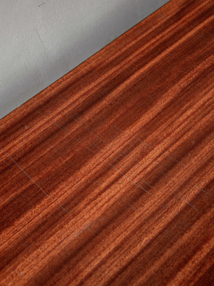 yvan-bureau-formica-135-8