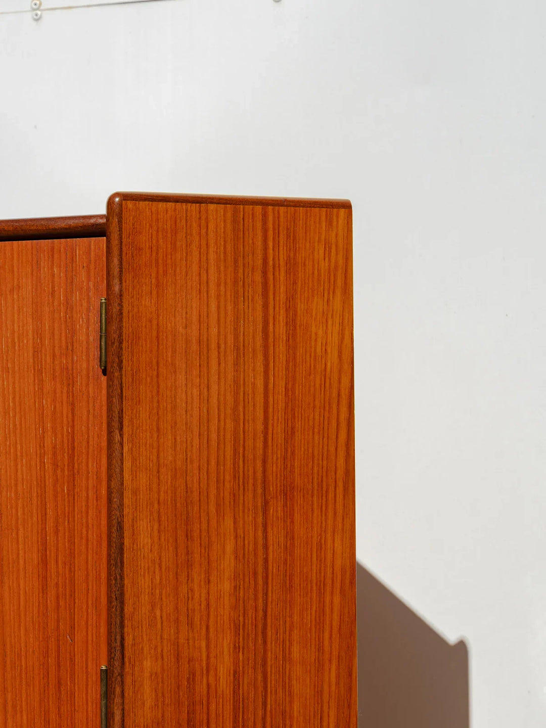 gilbert-buffet-angle-bois-876-6