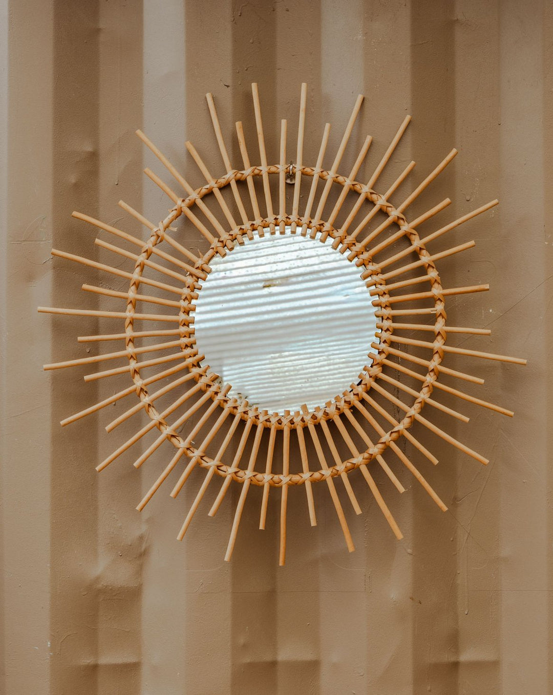 igor-miroir-rotin-937-1