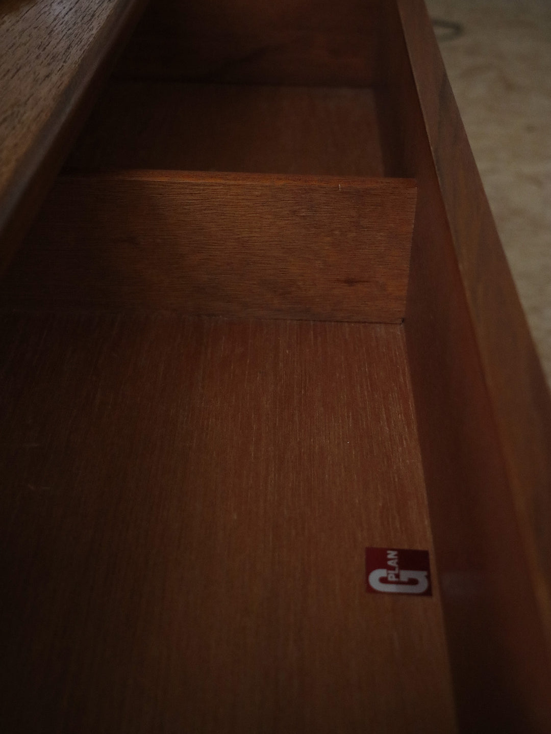 olga-commode-teck-302-12