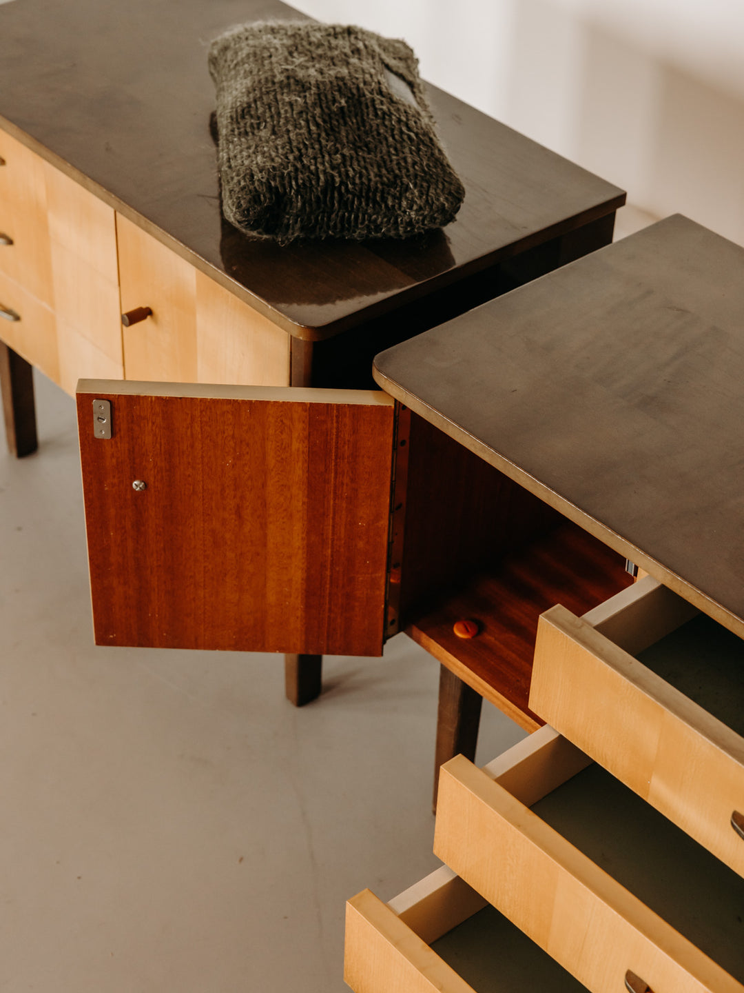 maia-table-chevet-placage-1593-5